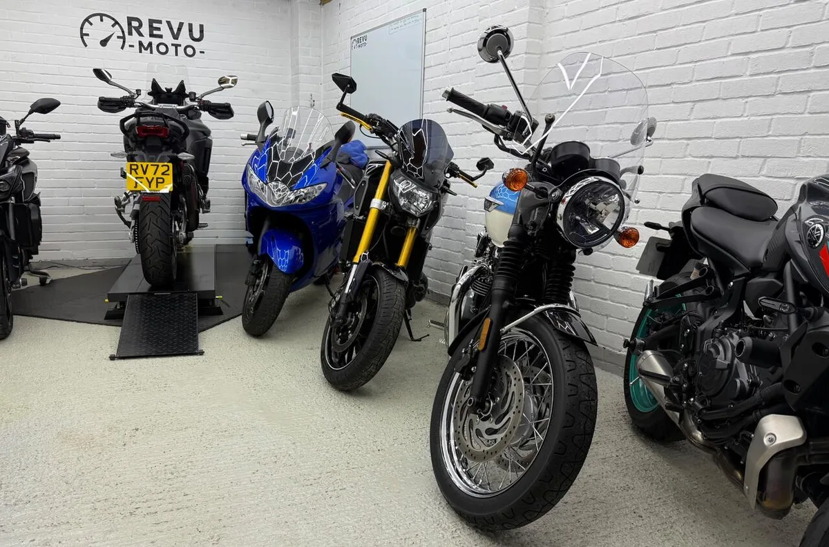 Selection of motorbikes photographed by REVU MOTO
