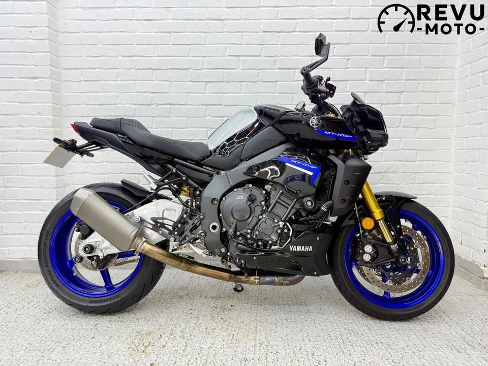 Yamaha MT-10 SP photographed by REVU MOTO